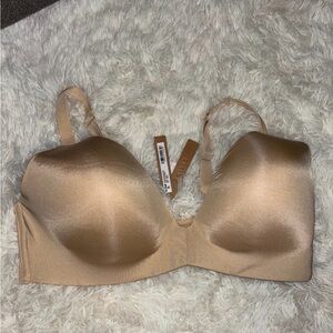 SKIMS Wireless Form Maternity T-Shirt Demi Bra